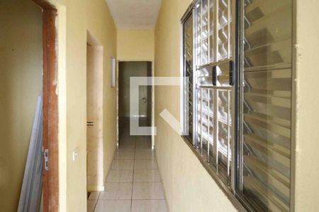 Corredor de casa para alugar com 2 quartos, 75m² em Iguatemi, São Paulo