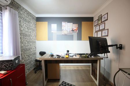 Casa para alugar com 3 quartos, 400m² em Jardim Mitsutani, São Paulo