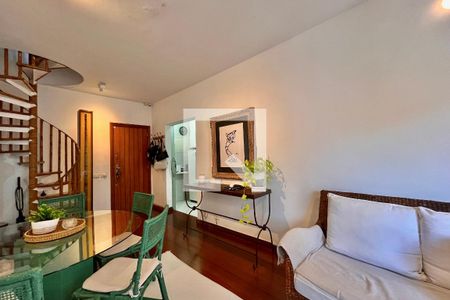 Sala  de apartamento à venda com 2 quartos, 112m² em Gávea, Rio de Janeiro