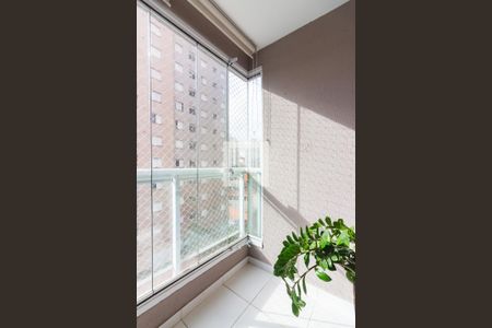 Varanda da Sala de apartamento para alugar com 2 quartos, 49m² em Jardim Roberto, Osasco