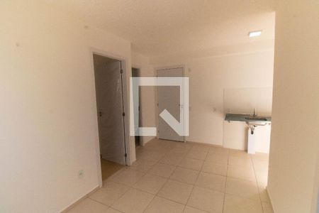 Sala de apartamento para alugar com 2 quartos, 42m² em Várzea das Mocas, Niterói