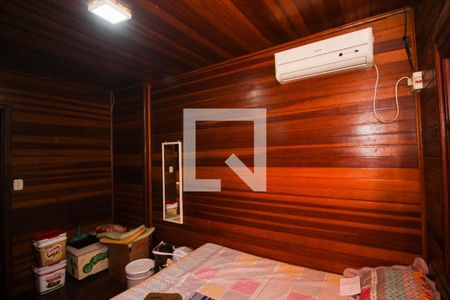 Quarto 2 de casa à venda com 2 quartos, 56m² em Cristal, Porto Alegre