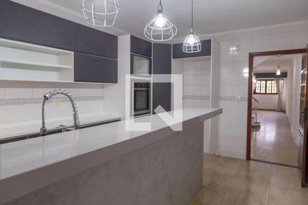 Casa à venda com 4 quartos, 193m² em Centro, Guarulhos