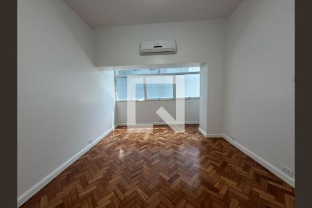 Apartamento à venda com 3 quartos, 300m² em Copacabana, Rio de Janeiro