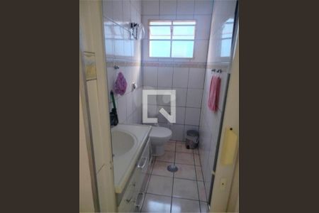 Casa à venda com 2 quartos, 100m² em Jardim Santa Rosa, Taboão da Serra
