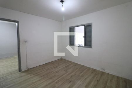 Quarto 1 de casa para alugar com 2 quartos, 75m² em Vila Osasco, Osasco