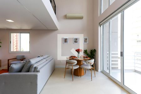 Sala  de kitnet/studio à venda com 1 quarto, 85m² em Morumbi, São Paulo