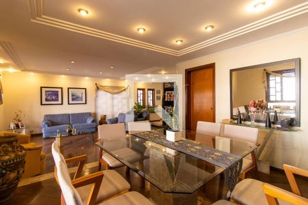 Salas 1 e 2 de casa de condomínio para alugar com 5 quartos, 360m² em São Paulo Ii, Cotia
