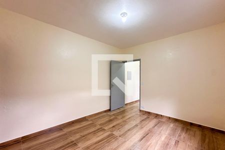 Sala de casa para alugar com 2 quartos, 81m² em Ferrazópolis, São Bernardo do Campo
