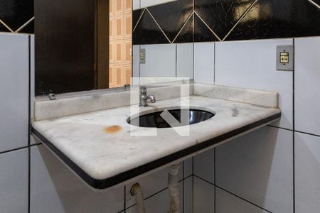 Banheiro 1 de casa para alugar com 3 quartos, 100m² em Vila Nova Bonsucesso, Guarulhos
