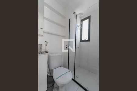 Banheiro de kitnet/studio para alugar com 1 quarto, 31m² em Bela Vista, São Paulo