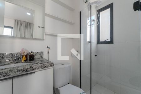 Banheiro de kitnet/studio para alugar com 1 quarto, 31m² em Bela Vista, São Paulo