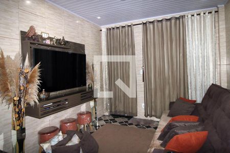 Casa à venda com 3 quartos, 180m² em Olaria, Rio de Janeiro
