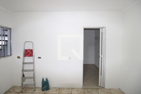 quarto 1 de casa para alugar com 2 quartos, 70m² em Conjunto Habitacional Aguia de Haia, São Paulo