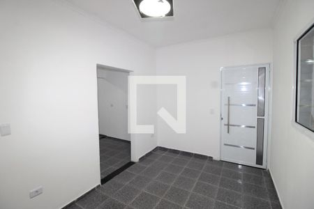 sala de casa para alugar com 2 quartos, 70m² em Conjunto Habitacional Aguia de Haia, São Paulo