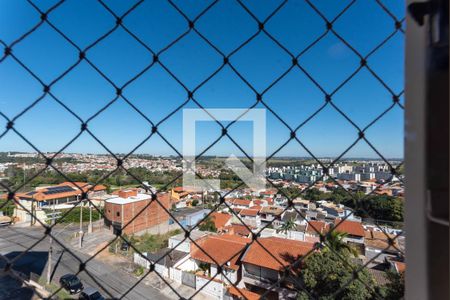 Vista da Suíte de apartamento à venda com 3 quartos, 68m² em Loteamento Parque São Martinho, Campinas