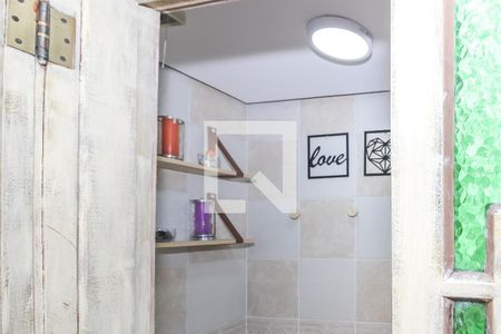 Lavabo de apartamento à venda com 2 quartos, 64m² em Vila Anglo Brasileira, São Paulo