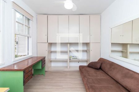 Sala/Quarto de apartamento para alugar com 1 quarto, 30m² em Centro Histórico, Porto Alegre