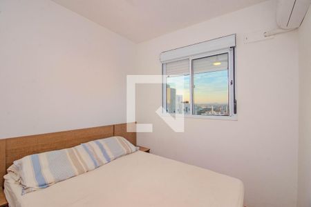 Quarto 2 de apartamento para alugar com 2 quartos, 49m² em Humaitá, Porto Alegre