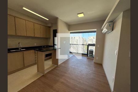 Sala de apartamento para alugar com 2 quartos, 48m² em Nova Aldeinha, Barueri
