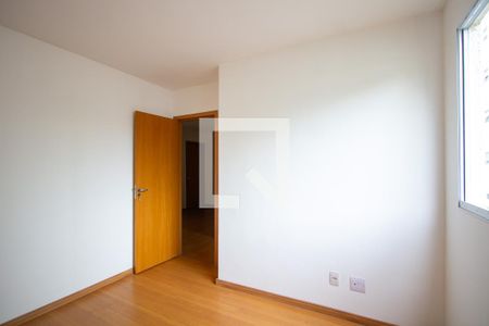 Quarto 1 de apartamento para alugar com 2 quartos, 42m² em Vila Lage, São Gonçalo