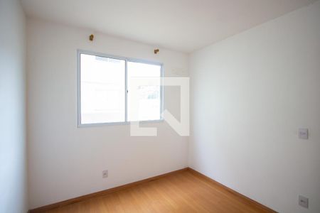 Quarto 2 de apartamento para alugar com 2 quartos, 42m² em Vila Lage, São Gonçalo