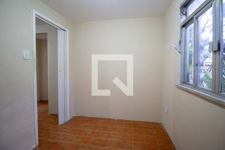 Quarto 1 de apartamento para alugar com 2 quartos, 50m² em Ramos, Rio de Janeiro