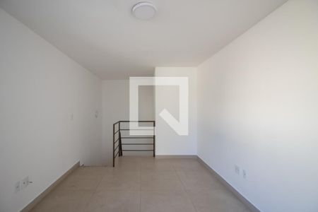 Sala 2 de apartamento para alugar com 2 quartos, 80m² em Cabral, Contagem