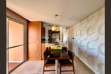 Sala de apartamento para alugar com 2 quartos, 64m² em Jardim Nova Europa, Campinas