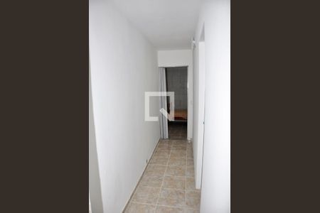 Detalhe - Corredor Quartos de casa para alugar com 2 quartos, 75m² em Vila Zat, São Paulo