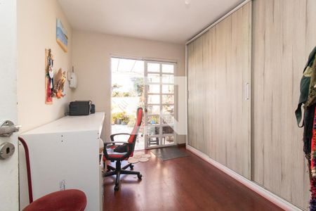 Quarto 1 de casa à venda com 4 quartos, 240m² em Santa Quiteria, Curitiba