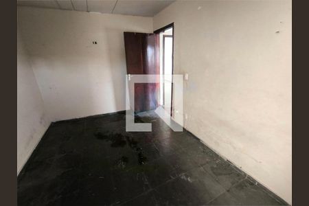 Casa à venda com 3 quartos, 80m² em Jardim das Esmeraldas, Taboão da Serra