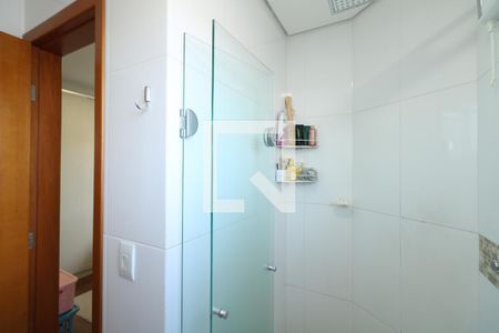 Banheiro da Suíte de apartamento à venda com 3 quartos, 83m² em Santa Maria, São Caetano do Sul
