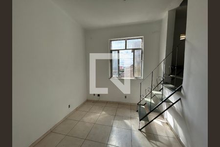 Sala de casa para alugar com 2 quartos, 80m² em Cachambi, Rio de Janeiro