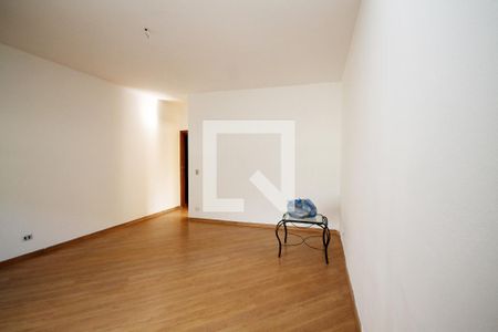 Sala de casa para alugar com 3 quartos, 135m² em Vila Santo Antonio do Portao, Cotia