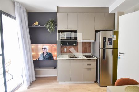 Sala/cozinha de apartamento para alugar com 1 quarto, 31m² em Vila Mariana, São Paulo