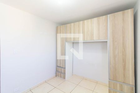 Quarto 1 de apartamento para alugar com 2 quartos, 56m² em Jardim Etelvina, São Paulo