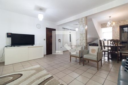 Sala de casa à venda com 3 quartos, 166m² em Vila Santo Estefano, São Paulo