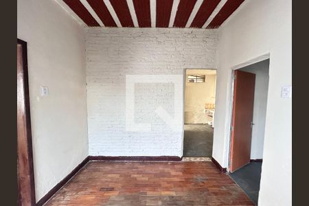 Casa para alugar com 2 quartos, 60m² em Glória, Belo Horizonte