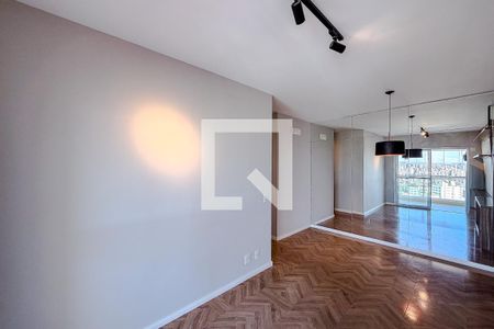 Sala de apartamento para alugar com 2 quartos, 74m² em Aclimação, São Paulo