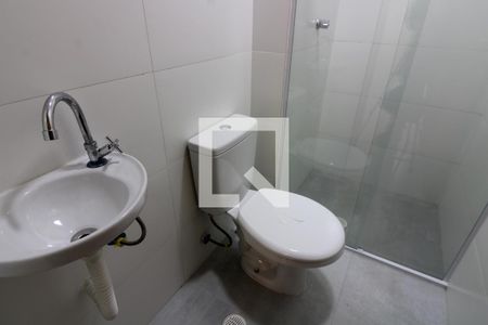 Banheiro de apartamento para alugar com 1 quarto, 35m² em Parque Artur Alvim, São Paulo