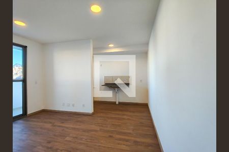 Sala de apartamento para alugar com 2 quartos, 55m² em Santo Cristo, Rio de Janeiro