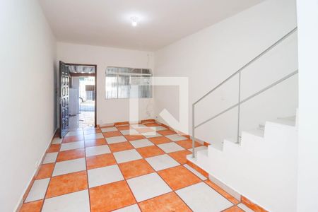 Sala  de casa à venda com 2 quartos, 102m² em Jardim Maria Virginia, São Paulo
