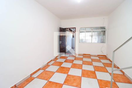 Sala  de casa à venda com 2 quartos, 102m² em Jardim Maria Virginia, São Paulo