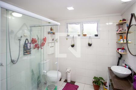 Banheiro de apartamento à venda com 1 quarto, 42m² em Campanário, Diadema