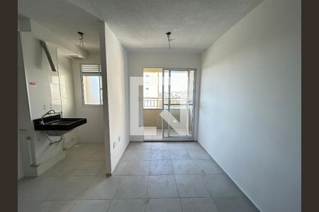 Sala de apartamento para alugar com 2 quartos, 48m² em Del Castilho, Rio de Janeiro