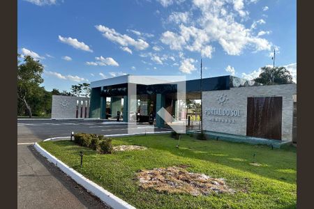 Casa de Condomínio à venda com 5 quartos, 1600m² em Parque Industrial Joao Bras, Goiânia