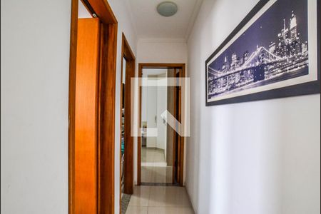 Corredor de apartamento à venda com 2 quartos, 94m² em Parque das Nações, Santo André