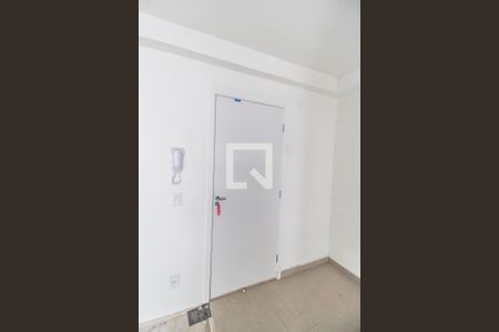 Entrada de apartamento à venda com 2 quartos, 59m² em Jardim Maria Helena, Barueri