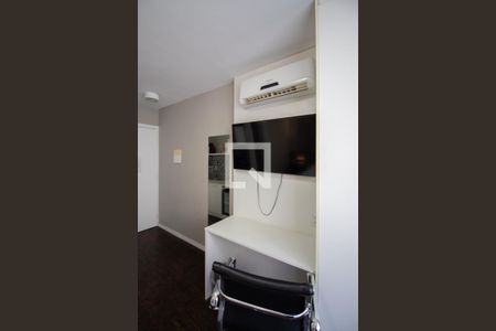 Quarto de apartamento à venda com 1 quarto, 30m² em São Luiz, Belo Horizonte